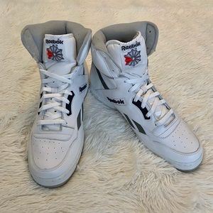 Reebok vintage 4600 high top size US13 in white/natural. New with box.
